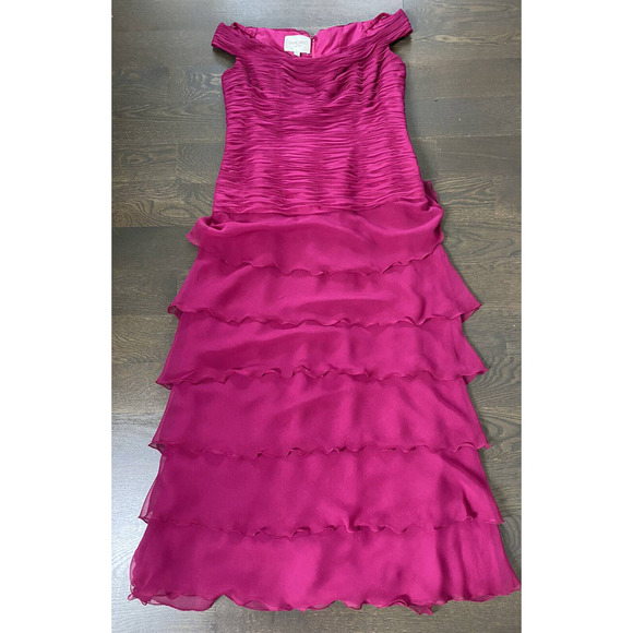 LianCarlo Couture Beautiful Silk Tiered‎ Gown Dress~14 - Picture 1 of 5